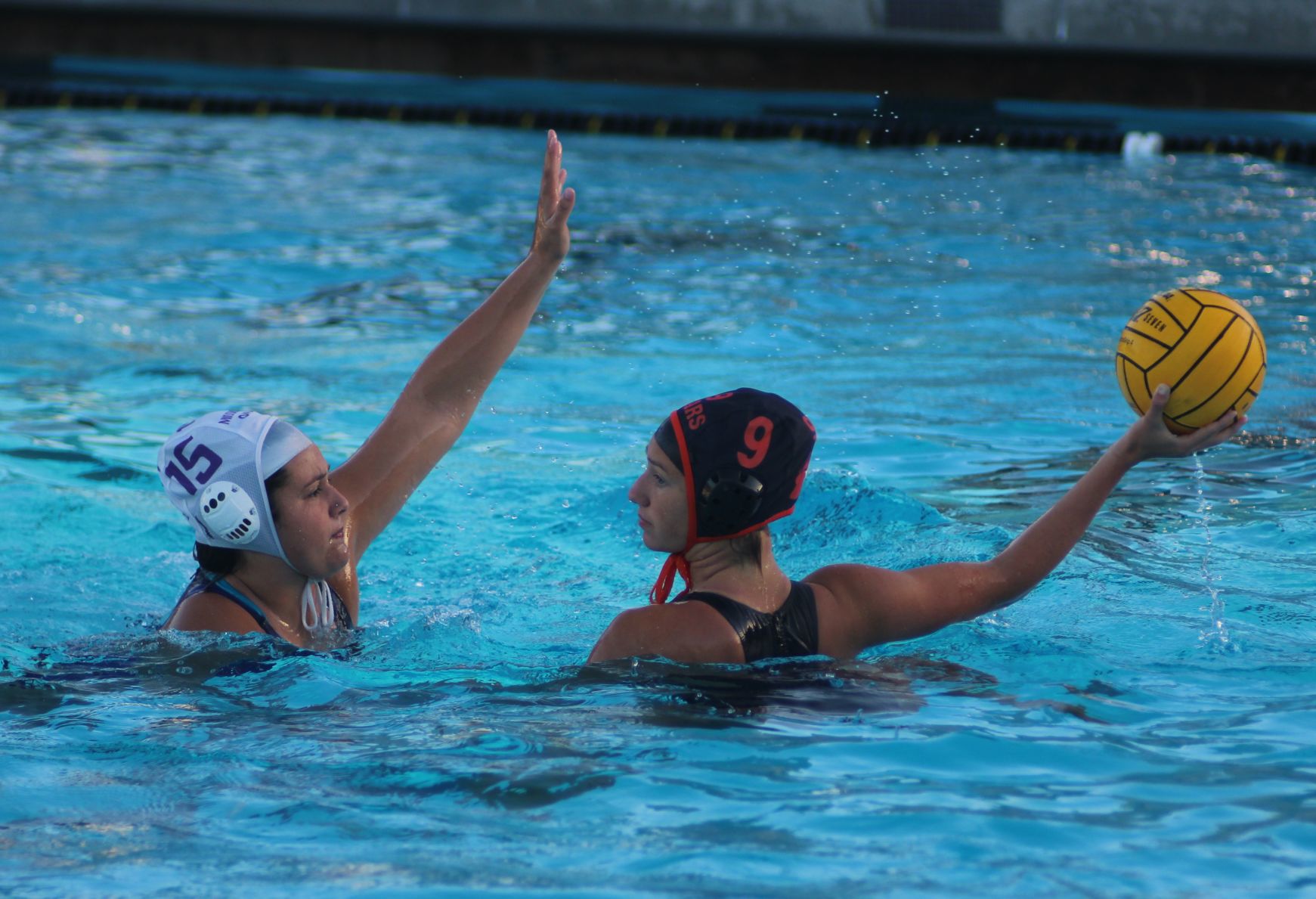 Bears' offense leads team to 14-7 win over Hawks